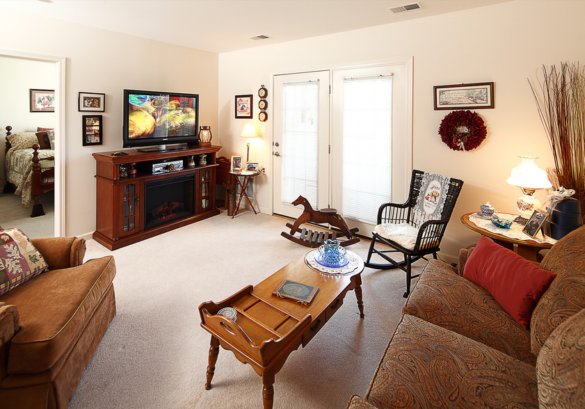 Living Room - Lancaster Commons Senior Apartments