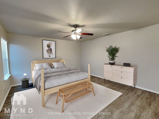 Building Photo - 7415 Twin Pine Ct