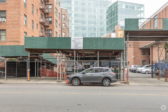 Primary Photo - 142-20 Sanford Ave