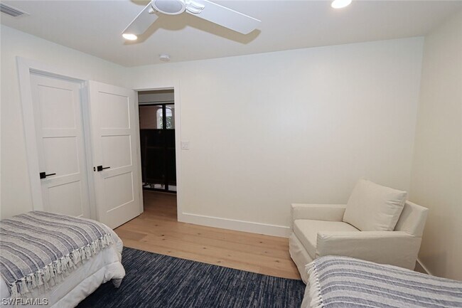 Building Photo - 3331 Riverpark Ct