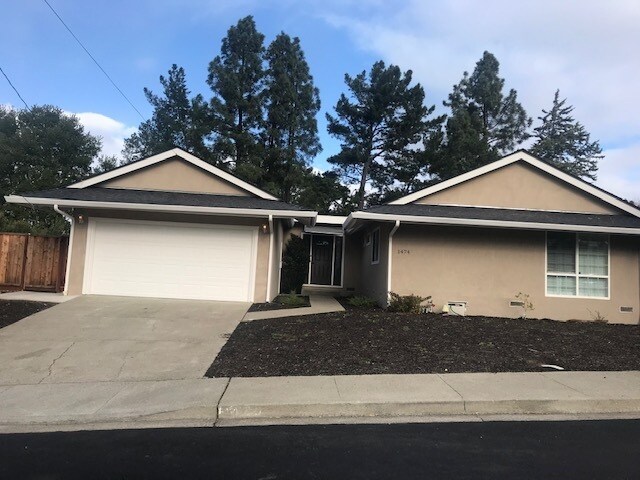 Primary Photo - 1474 Dos Palos Dr