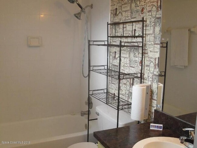 Building Photo - 431 Washington Ave