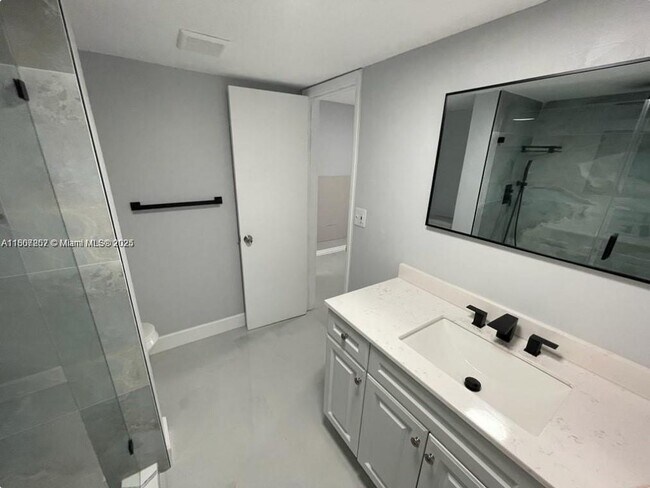 Building Photo - 17500 NW 68th Ave