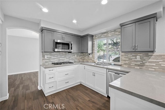 Building Photo - 29 Apache Dr