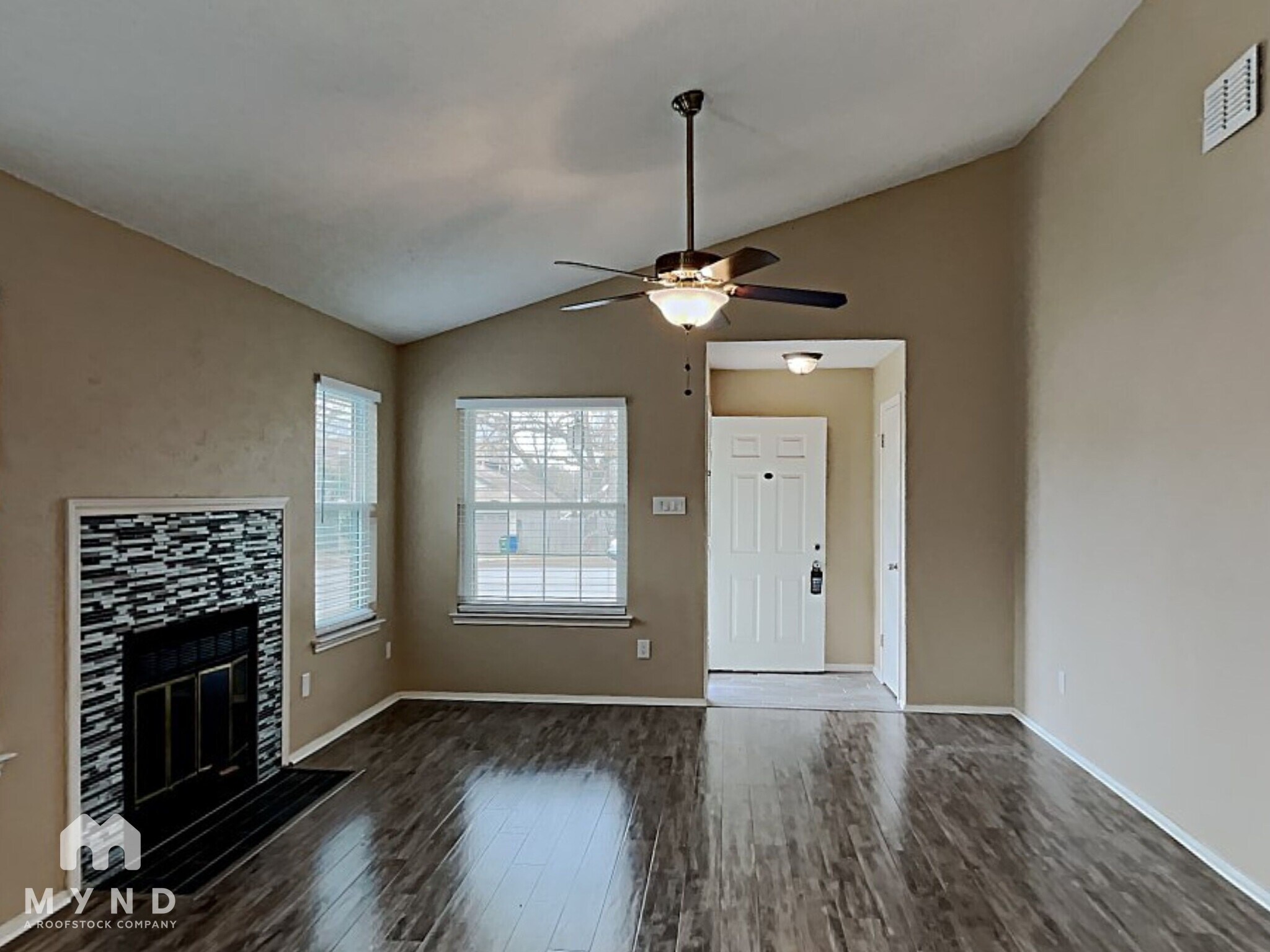 Building Photo - 12331 Tomanet Trail