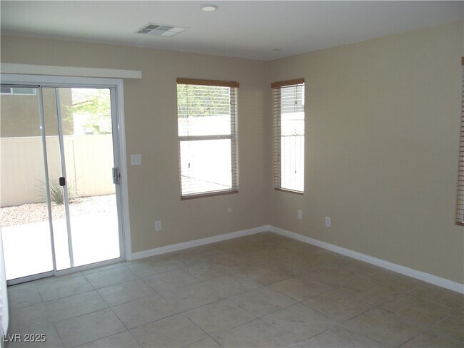 Building Photo - 9037 W Victor Creek Ave