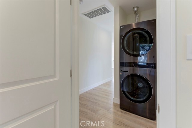 Building Photo - 1881 Verdugo Loma Dr