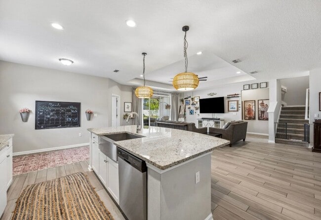 Building Photo - 86167 Amaryllis Court