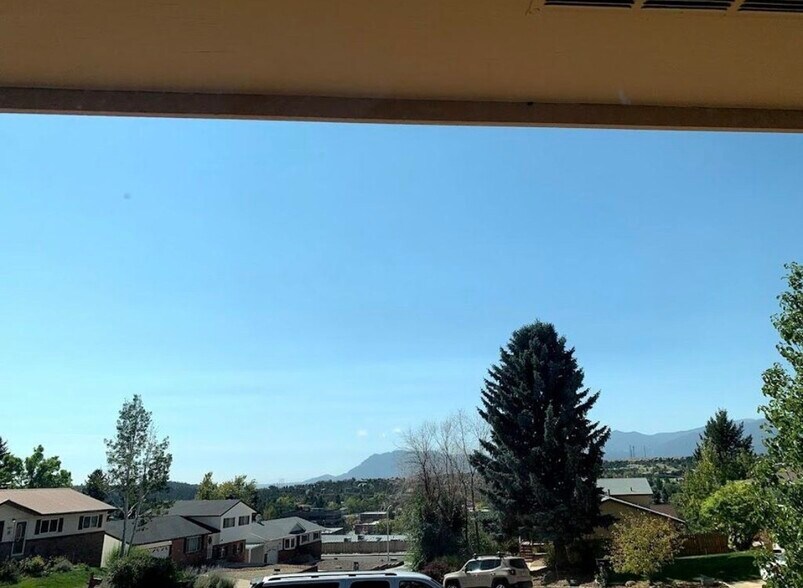 Building Photo - 5428 Escondido Ct