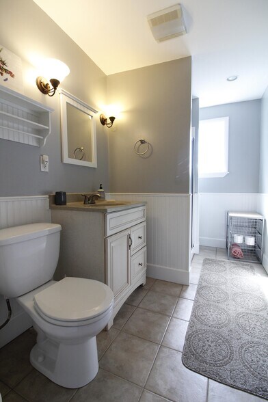 Primary Photo - 196 Dorchester St
