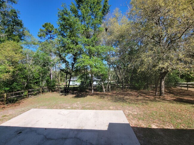 Building Photo - 8464 N Bolder Dr