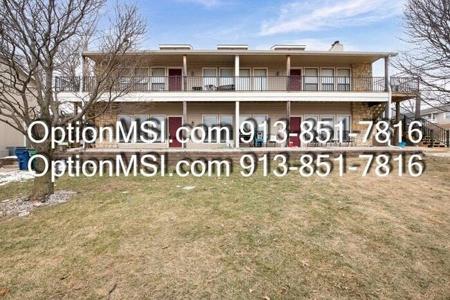 Building Photo - Charming & Spacious 2-Bed / 2-Bath Apartment in Gladstone