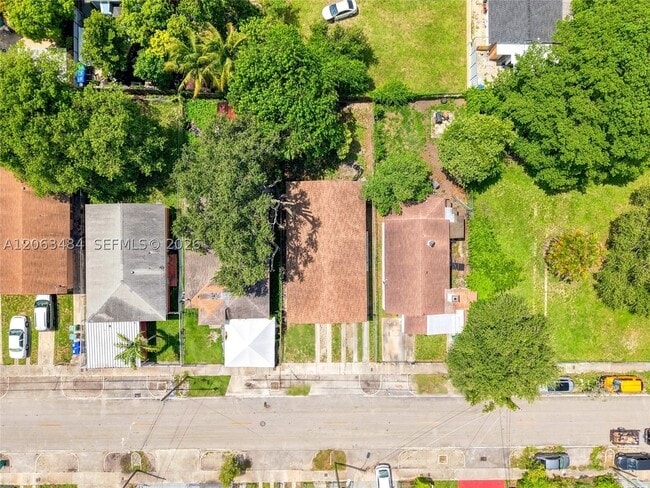 Building Photo - 1846 NW 43rd St