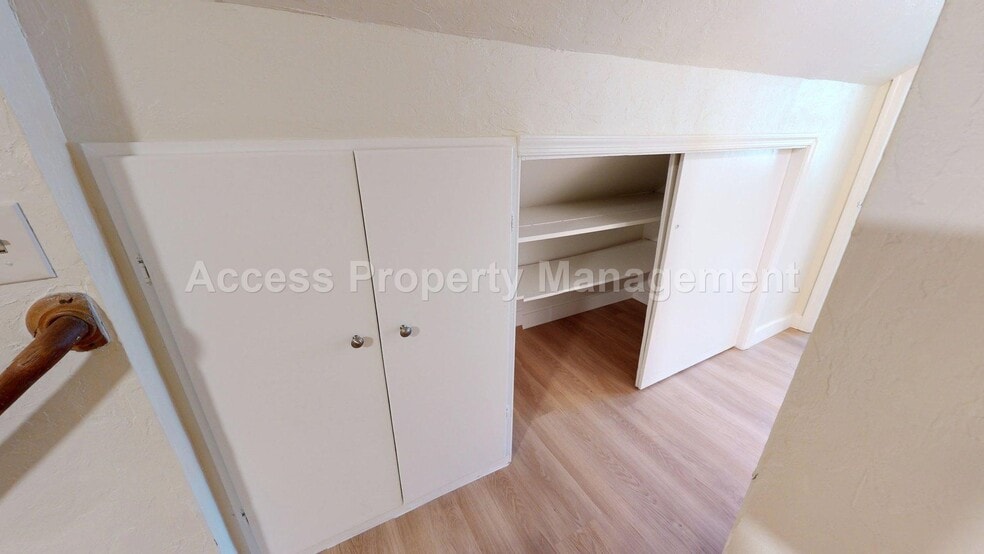 Building Photo - 1200 Sycamore St