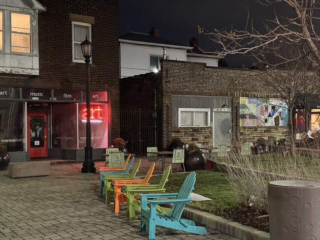 Building Photo - 18702 Arrowhead Ave