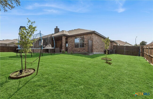 Building Photo - 3015 Whitetail Trail