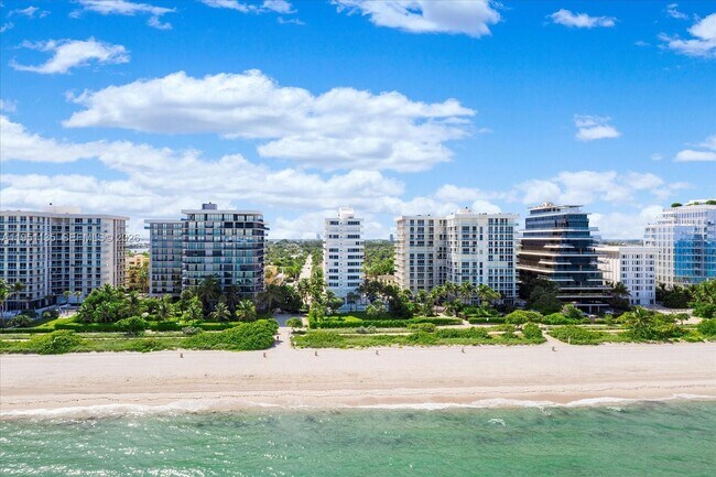 Building Photo - 8911 Collins Ave