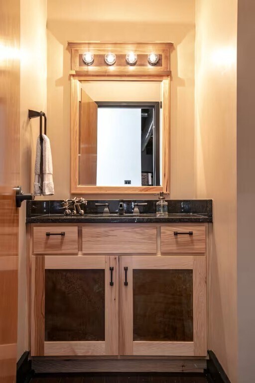 Building Photo - 3041 Olive St