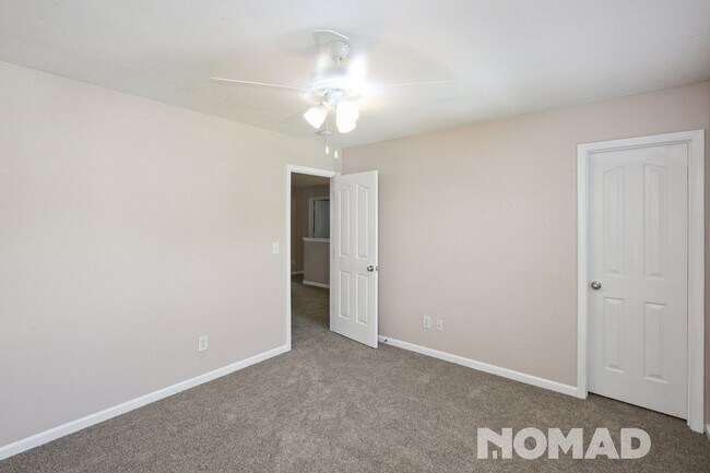 Building Photo - Spacious 4BR House in Indian Trail