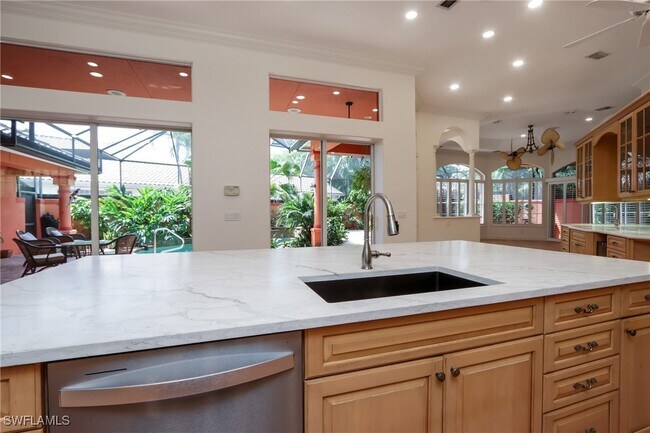 Building Photo - 25094 Pinewater Cove Ln