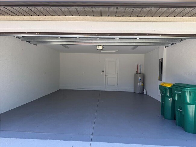 Building Photo - 23367 Mayville Ave
