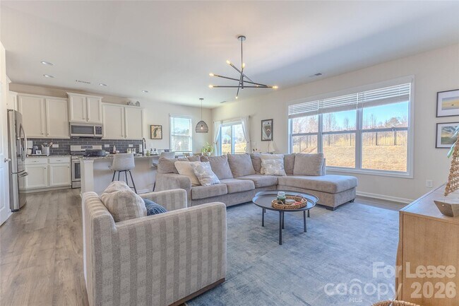 Building Photo - 4471 Dover Ct