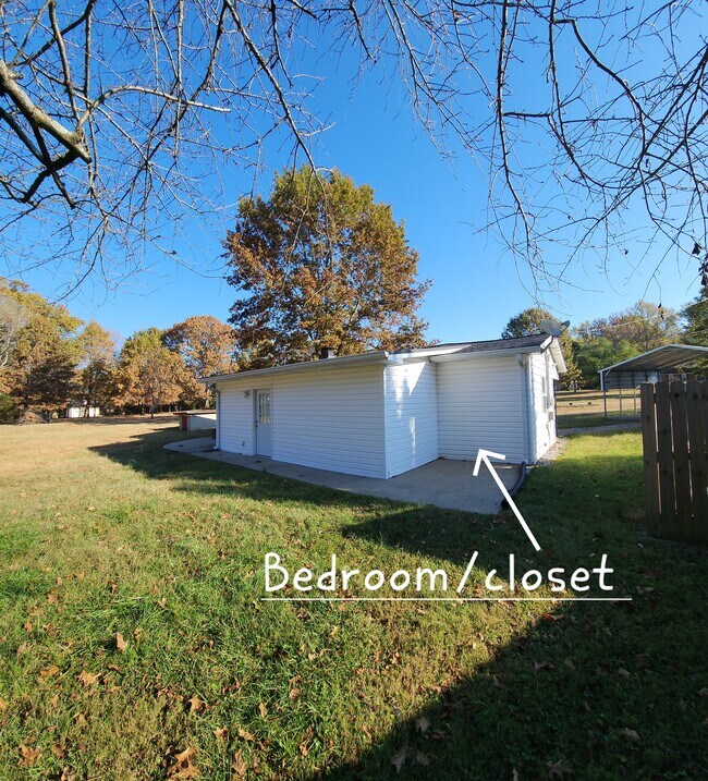 Building Photo - 5930 S New Hope Rd