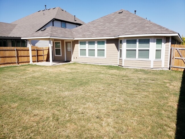 Building Photo - 2629 Bantry Rd