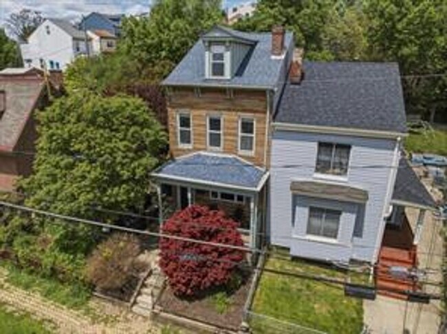 Building Photo - 420 Catoma St