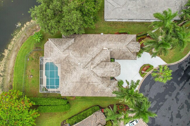 Building Photo - 6419 NW 99th Dr