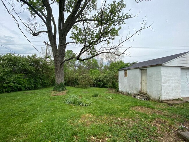 Building Photo - This newly renovated home is perfect for a new family.