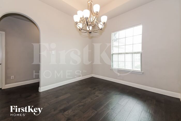 Building Photo - 111 Balsam Dr