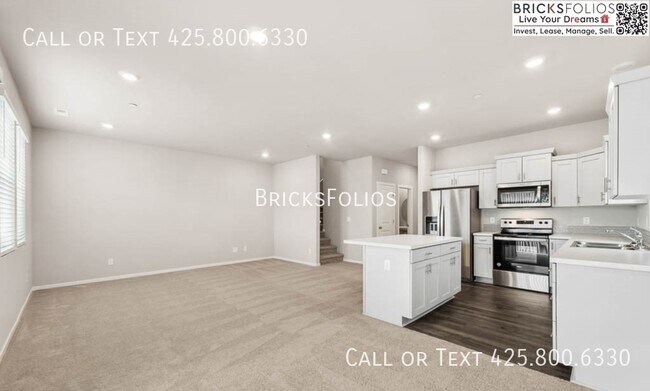 Building Photo - 4229 Pronghorn Pl