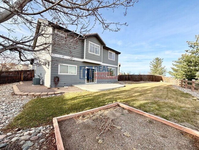 Building Photo - 16800 E Hollow Horn Ave