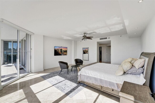 Building Photo - 3801 NE 207th St