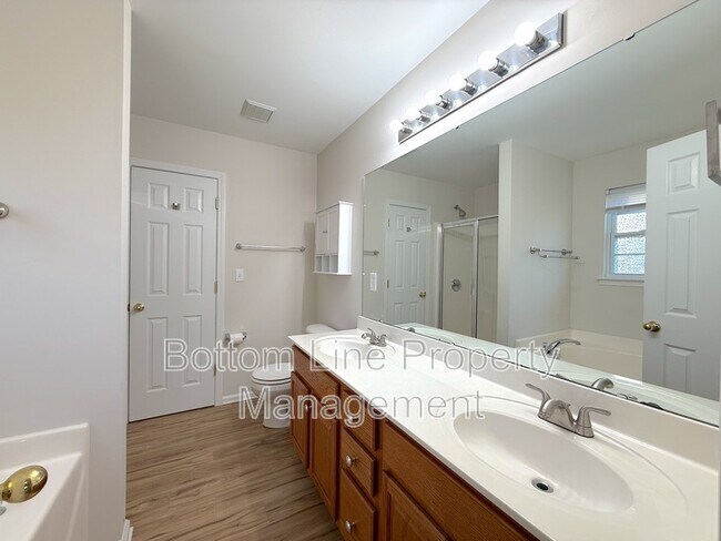 Building Photo - 7004 Paddle Wheel Ln