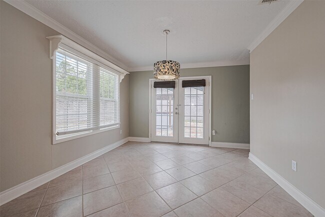 Building Photo - 16006 Glen Mar Dr
