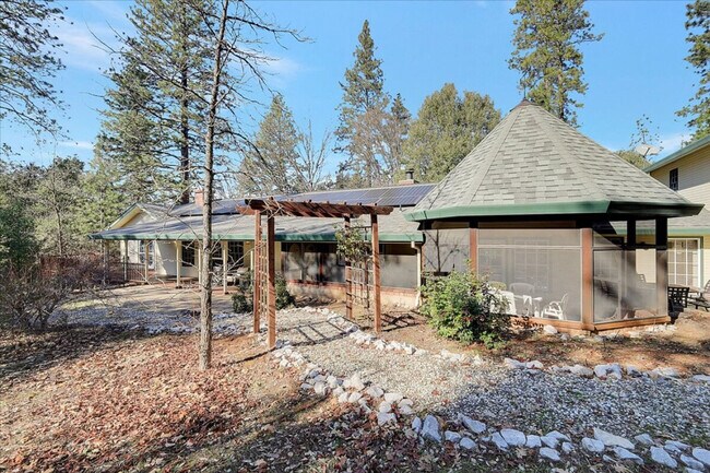 Building Photo - 21740 Homestead Rd