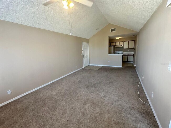 Building Photo - 1075 S Hiawassee Rd
