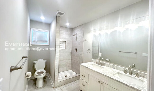 Building Photo - 7624 Nall Ave