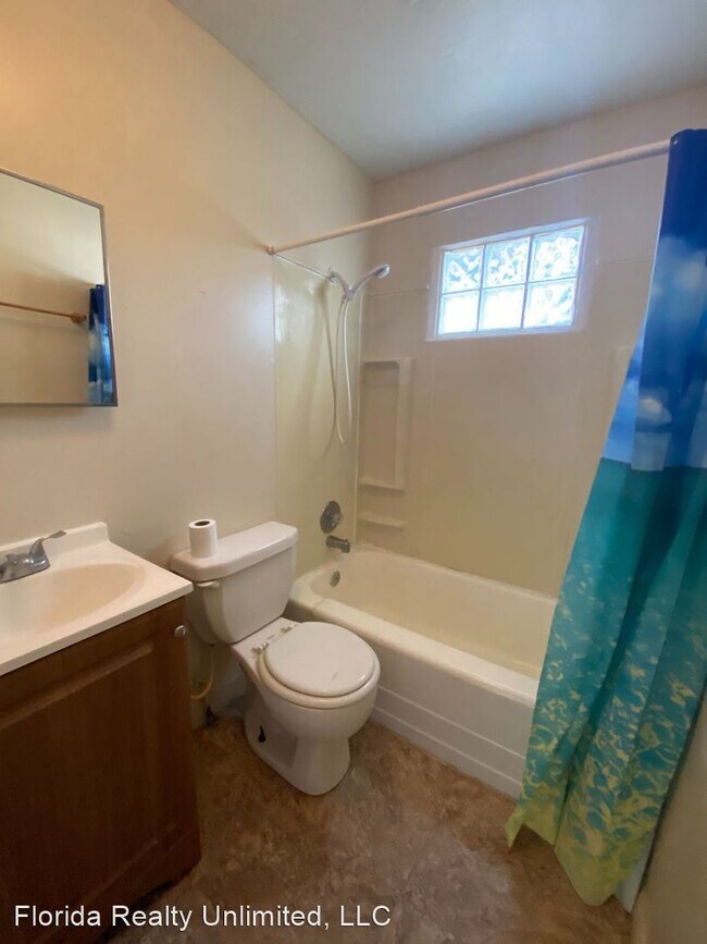 Building Photo - 2 br, 1 bath House - 1670 21st Ave S