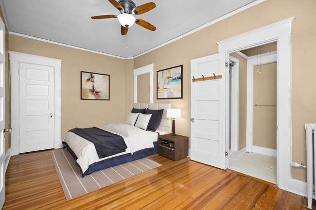 Building Photo - 600 W Olney Rd