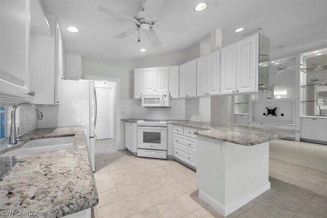 Building Photo - 5065 Ventura Ct