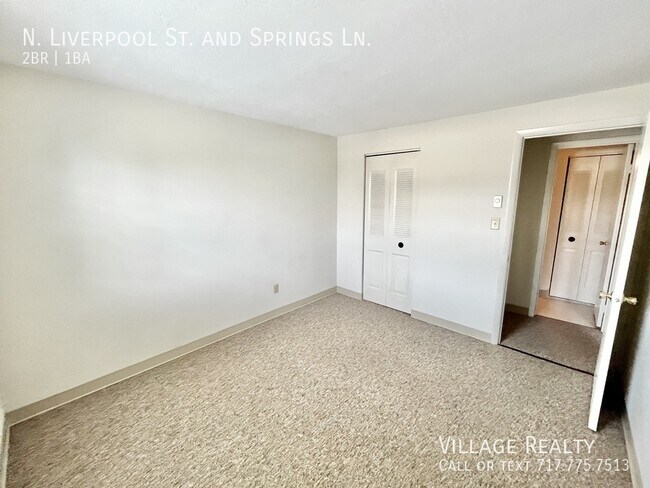 Building Photo - 220 Elizabeth Ln