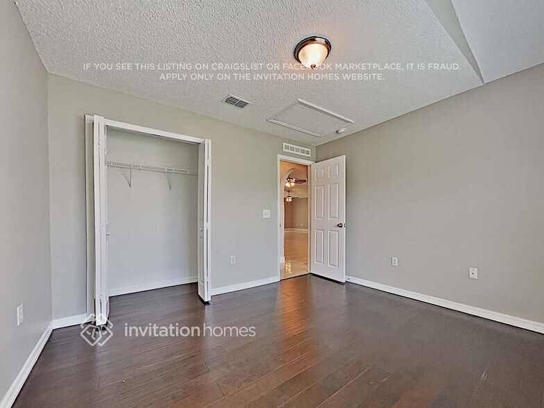 Building Photo - 4730 Petal Pawpaw Ln