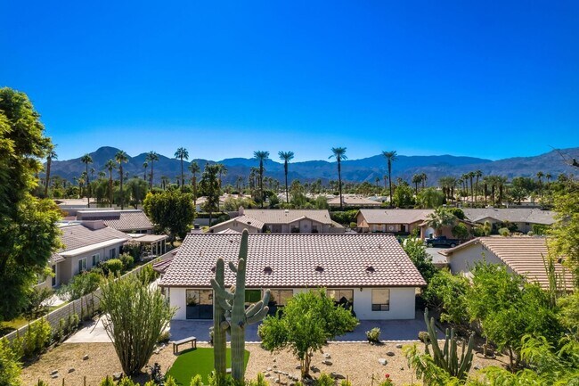 Building Photo - 74830 Waring Ct