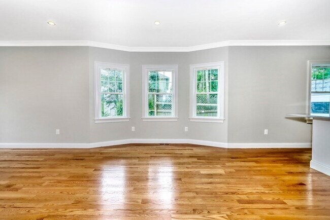 Building Photo - 60 Johnswood Rd