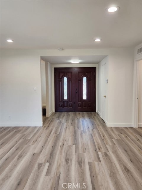 Building Photo - 2300 El Rancho Vista