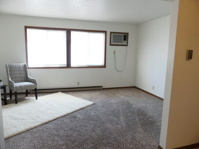 Living Room - Grandview Apartments
