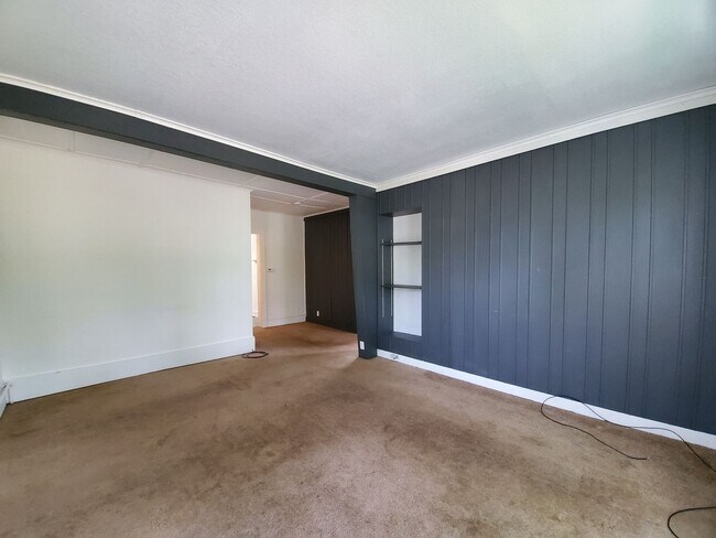 Building Photo - 2512 Walnut St